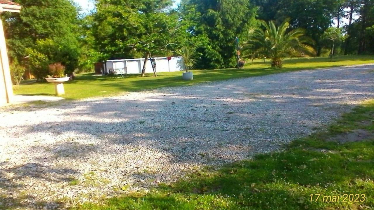 Saint-Pierre-du-Mont  Le Clos Des Palombes Wifi Climatisation מראה חיצוני תמונה